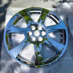 20" CHROME HUBCAP RIMS