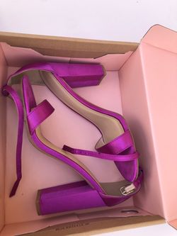 Shoes, size 8
