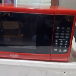 New Digital TOUCH Chefs Mark RED 900w .9 Cft Microwave