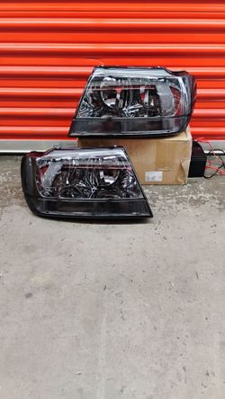 Jeep Grand Cherokee Smoked Clear Corner Headlight Lamps Replacement