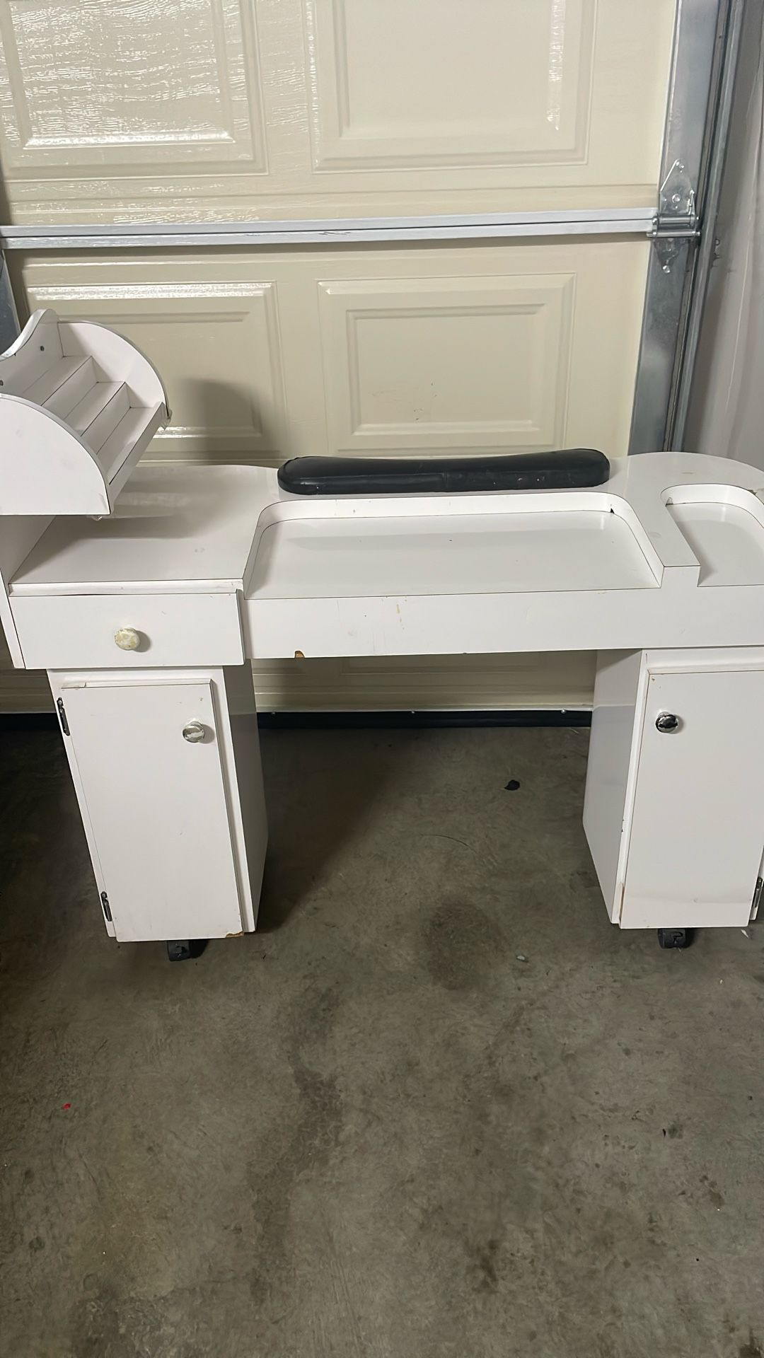 Mesa Para Uñas