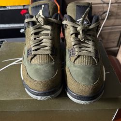 Jordan 4 “ Olive “