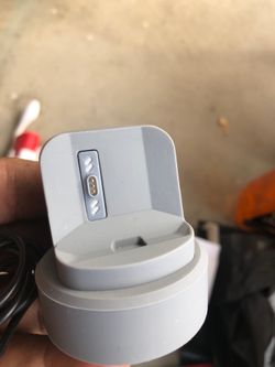 Iconic charging stand Fitbit