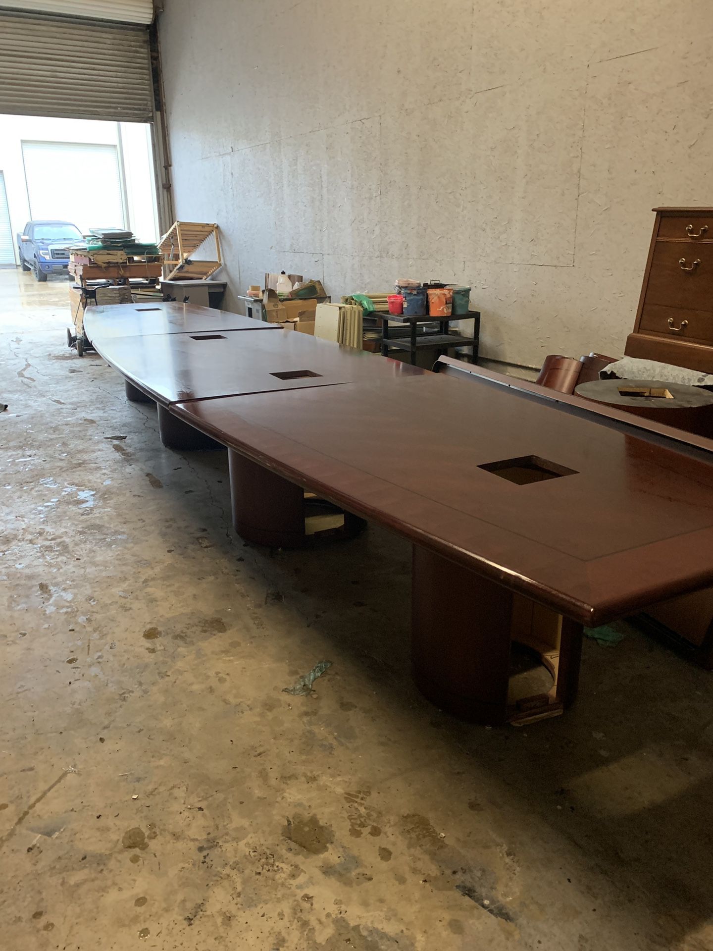 24’ conference table.