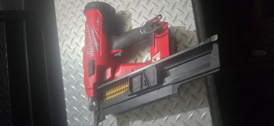 Milwaukee nail gun