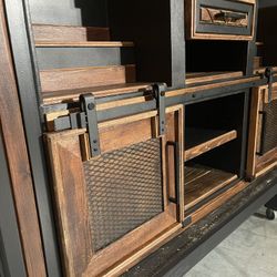 Custom Made Whiskey Bars