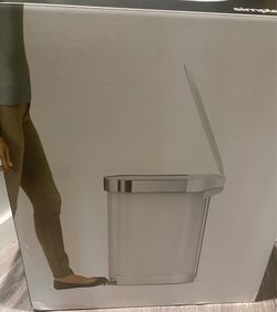 Simplehuman trashcan - new in box