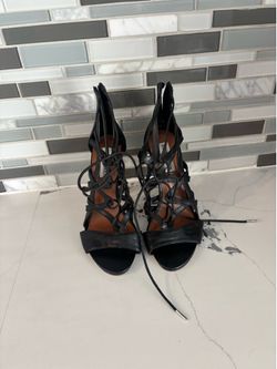 Steve Madden black heels size 7.5