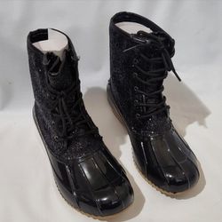 Womem Rain boots size 8