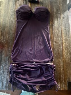 Victoria’s Secret tankini swim suit