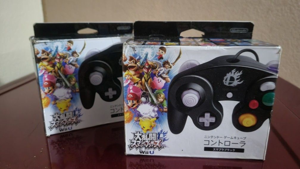 Official Nintendo Wii U Smash Bros GameCube Controllers (2) Japanese 