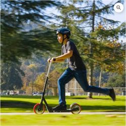 Razor Carbon Lux Kick Scooter - Red/Black