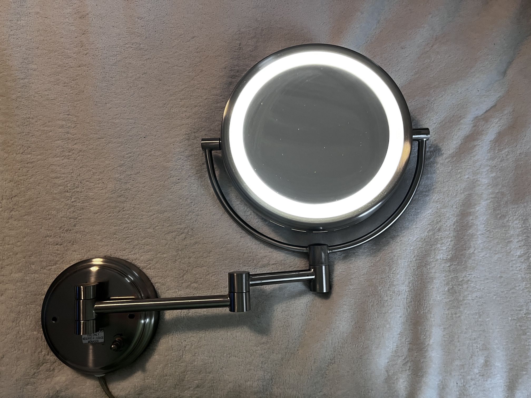 Mounted Make Up Mirror