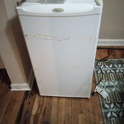 Mini Fridge $50