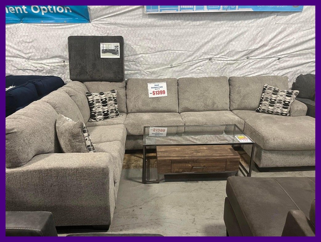 Remarkable U shape Sectionals sofa for Sale in San Antonio, TX OfferUp