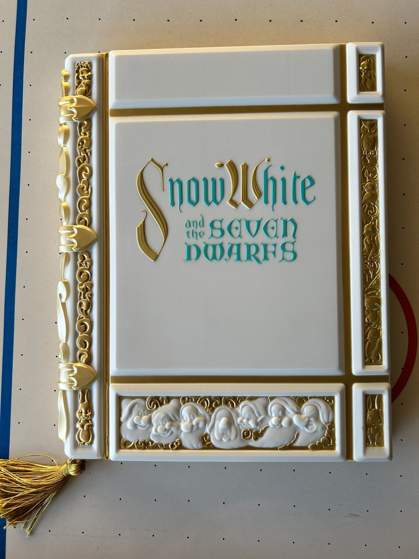 Snow White Disney Replica Book 