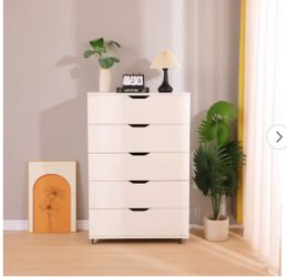 Dresser with 5 Drawers