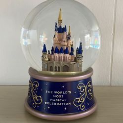 Disney Musical Glitter Globe