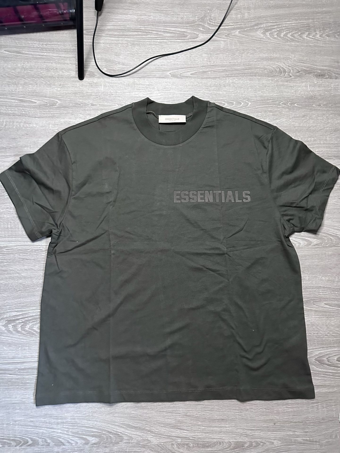 Essential Shirt