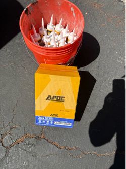 Caulking  264 ELASTOMERIC   31 tubes 100$