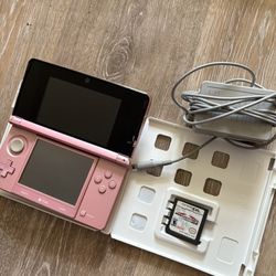Pearl Pink Nintendo 3DS With Charger And ORIGINAL MarioKart DS Game