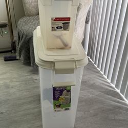 Pet Food Storage Containers 
