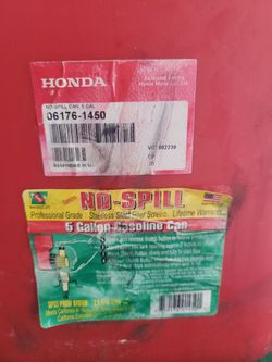 2 clean Gas cans both for 15 bucks