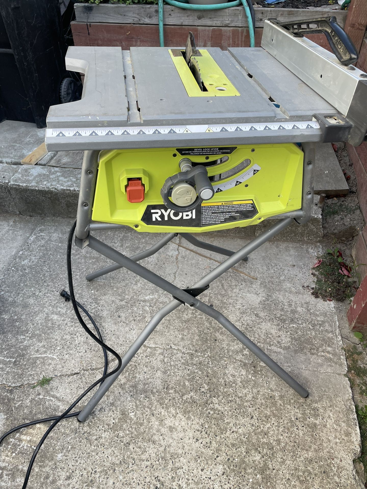 Ryobi 10” Jobsite Table Saw