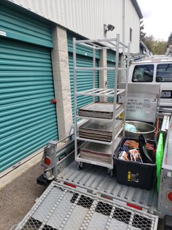 Bakers Rolling Rack With Full Sheet Pans)