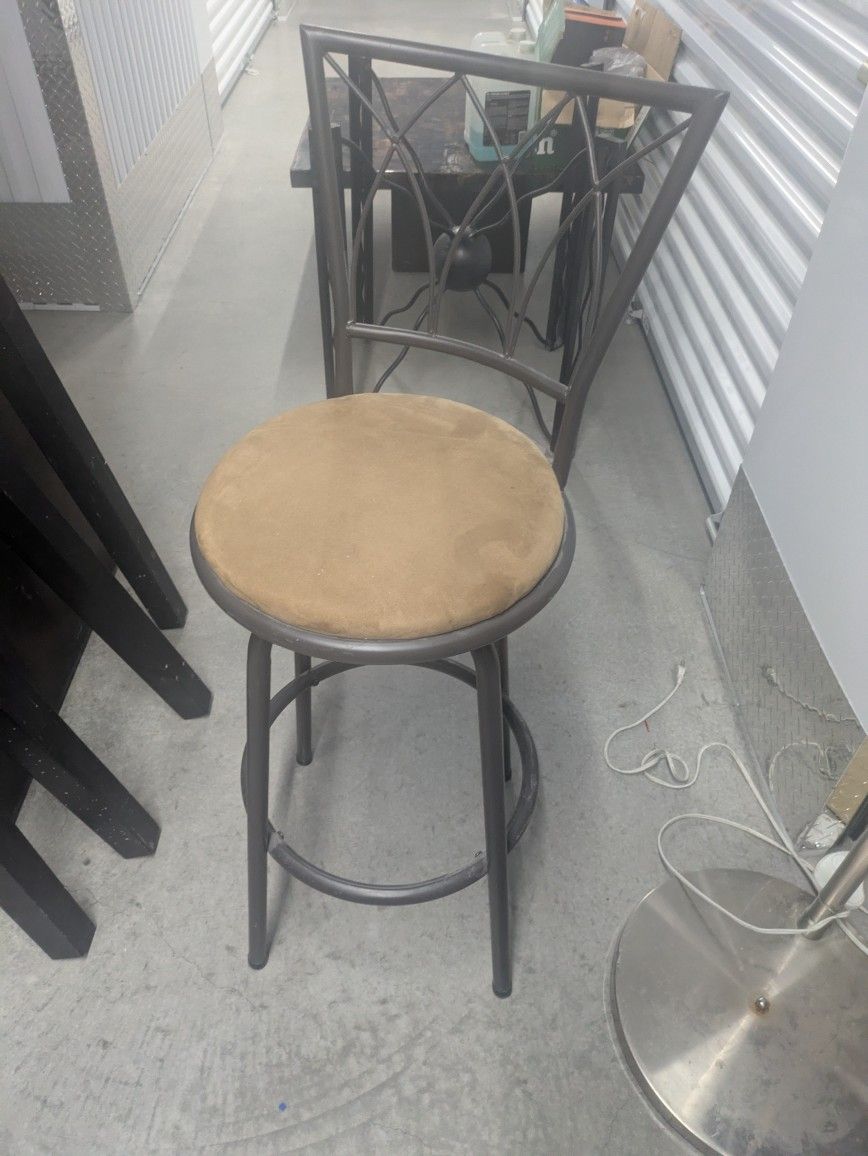 Swivel Stool