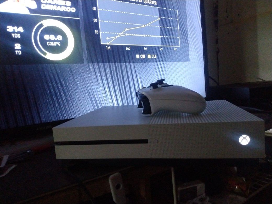 Xbox One S 