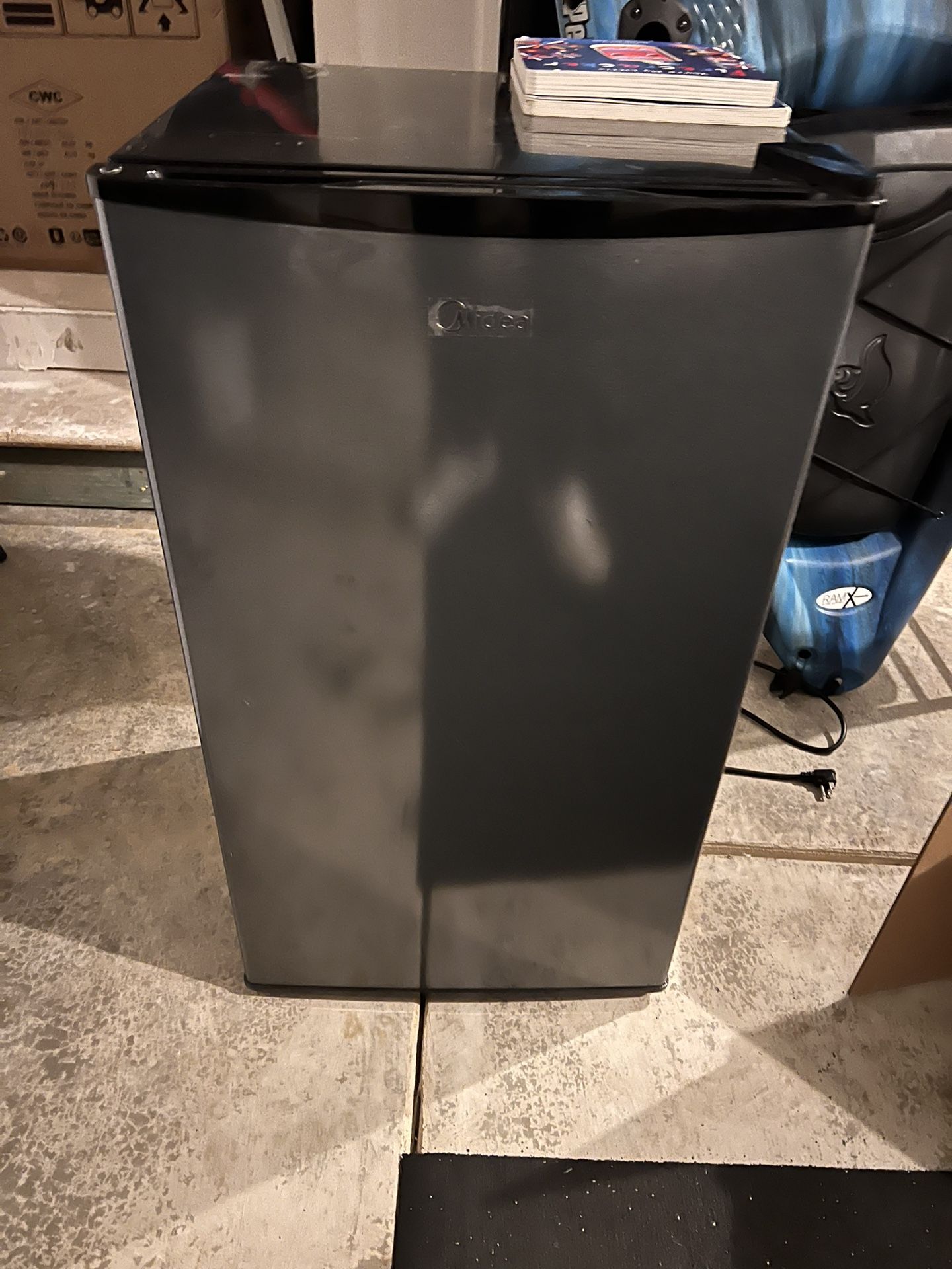 Mini Fridge With Freezer