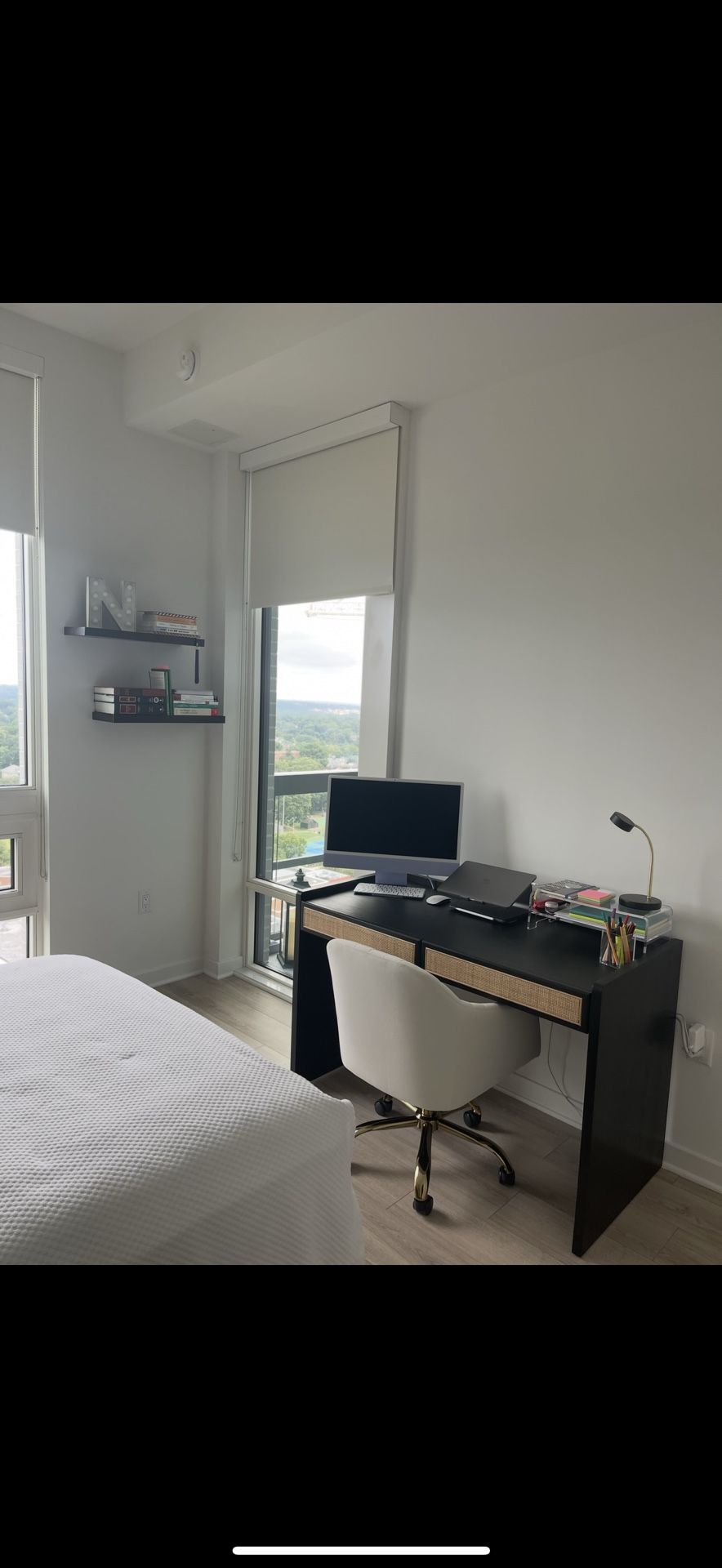 Desk & Chair 