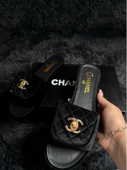 chanel sandals