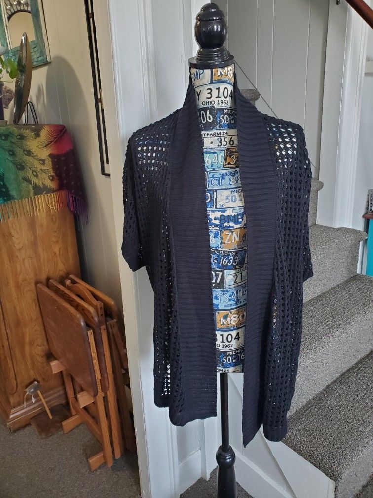 DEX~ BLACK SHORT SLEEVE NETTED CARDIGAN!