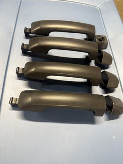 Tundra Handle