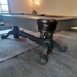Custom 8 Foot GOLDEN WEST  Pool Table  (FREE Delivery & Installation  + New Felt )