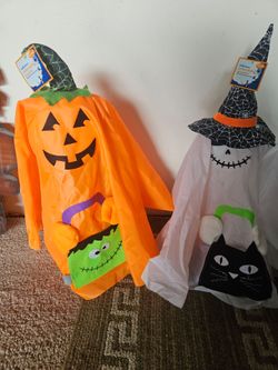 Halloween Set of 2 standing decorations