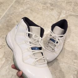 Jordan 11 Columbia 