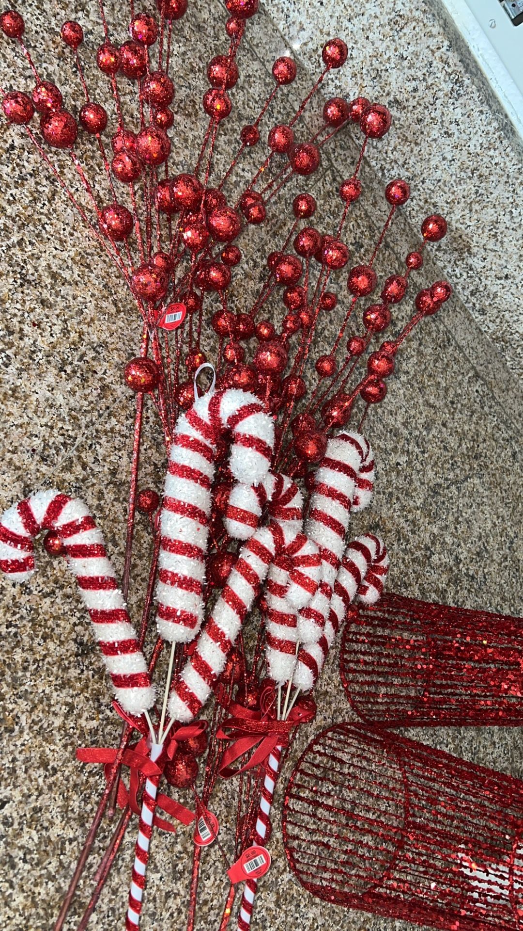 Grinch Christmas Tree Decor for Sale in Turlock, CA OfferUp