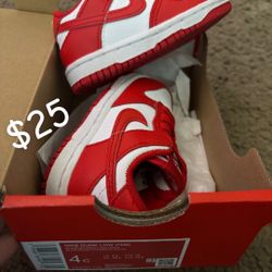 2 pairs Of Dunks & Timberlands Boots Size 4c 