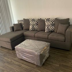 Grey Sectional With Ottoman !!new In Stock !!