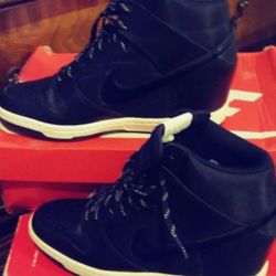 Nike Dunk Sky High Essential Womens Shoes Triple Black 644877-008 Size 9.5