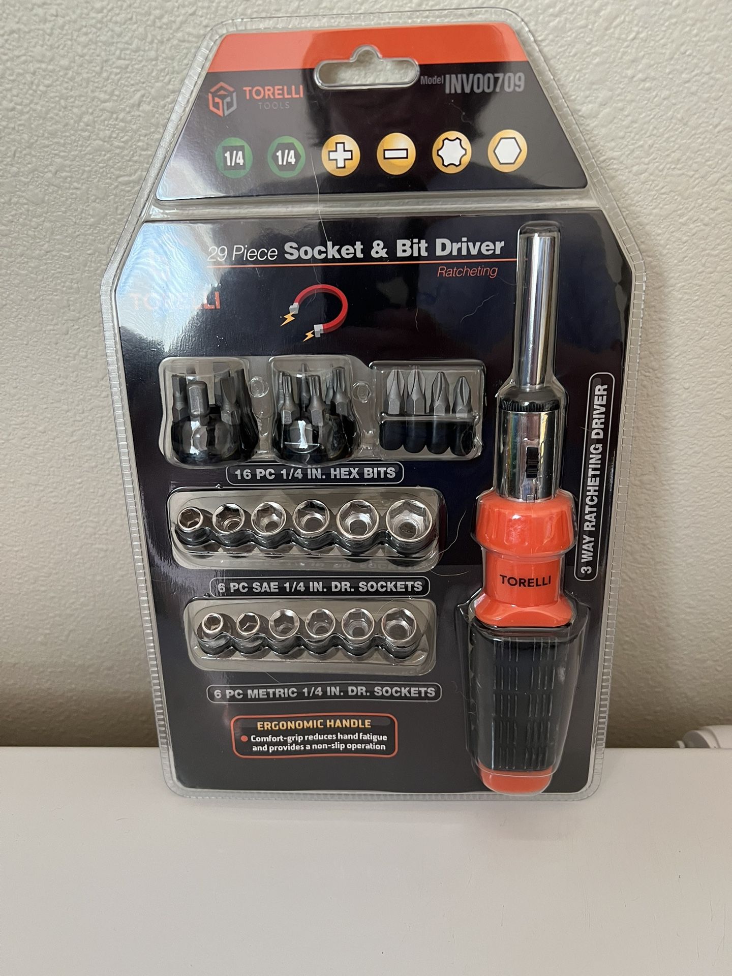 New Torelli 29 Piece Socket & Bit Driver