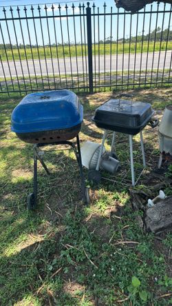 BBQ PITS