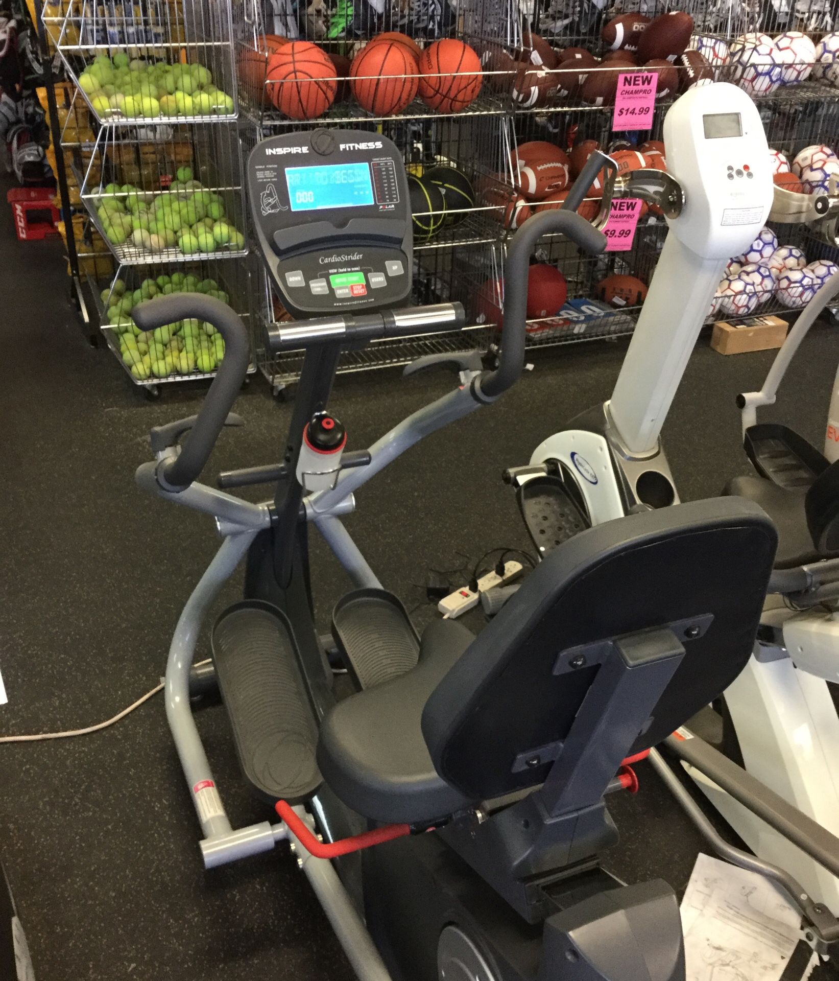 Inspire CS3 Seated Elliptical Similar To The NuStep