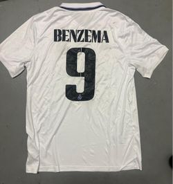 Real Madrid Benzema size large