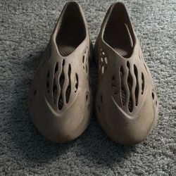 2022 Adidas Yeezy Foam Runner 'Mist'