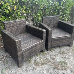 Pair 2 outdoor resin rattan wicker chairs