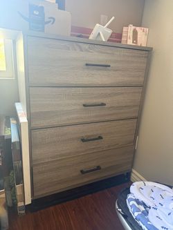 4-Drawer Tall Dresser Gray Wood Finish